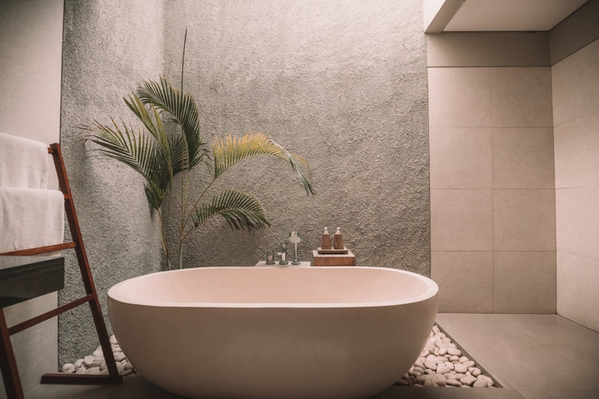 Titelbild zu „So wird aus Ihrem Badezimmer ein Ort für Wellness“