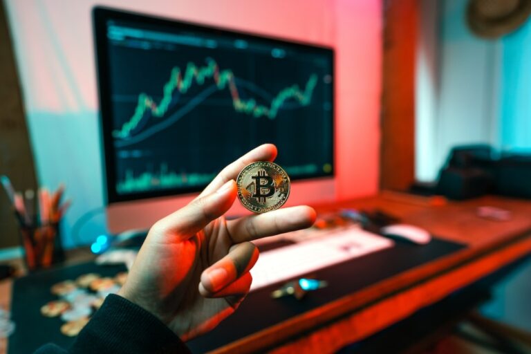 Titelbild zu „Mit Bitcoin und Ethereum in Immobilien investieren – Was Sie wissen müssen“